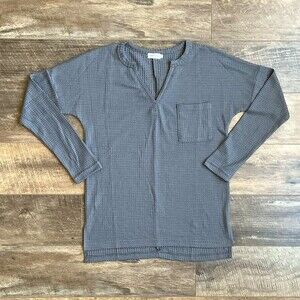 Qearal Waffle Knit Long Sleeve Loose Fit V-Neck Top Grey S